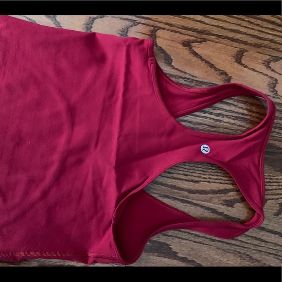 Lululemon racer back tank top Size 4 - Picture 3 of 3